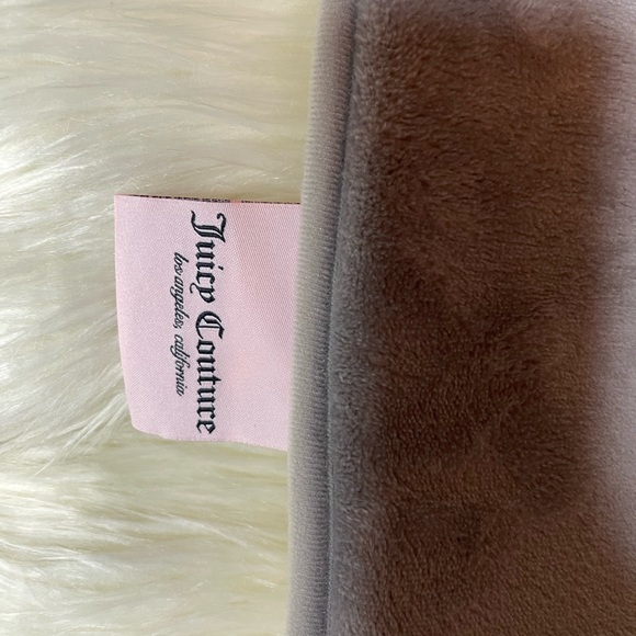 Juicy Couture Bath New Juicy Couture Memory Foam Bath Rug Poshmark